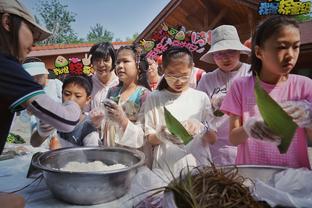 麦卡文尼：马夏尔在场上太懒散了，他的亮点仍然是几年前那次